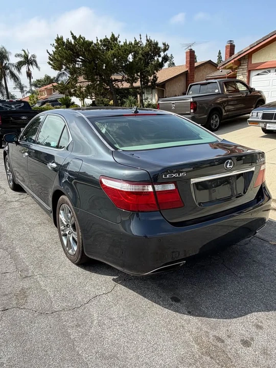 2007 Lexus LS 4th Gen - Image 3 of 7