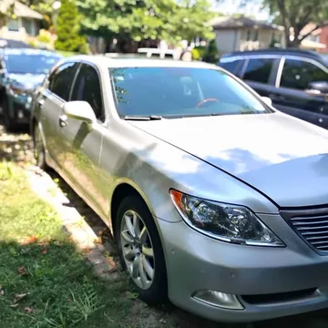 2007 Lexus LS460