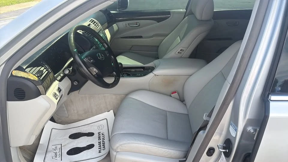 2007 Lexus LS 4th Gen - Image 7 of 14