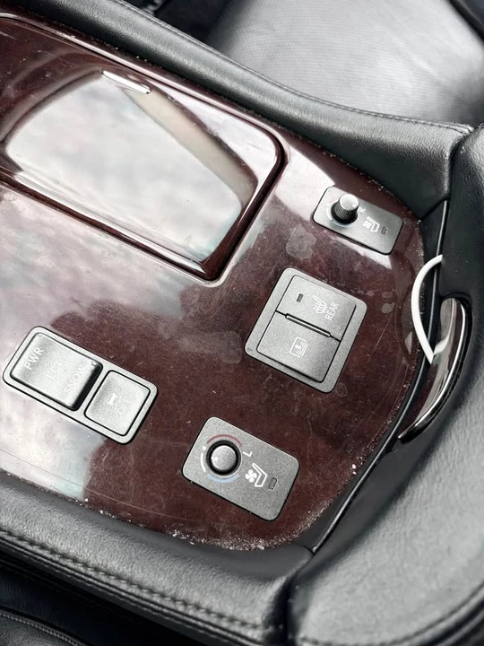 2007 Lexus LS 4th Gen - Image 18 of 18