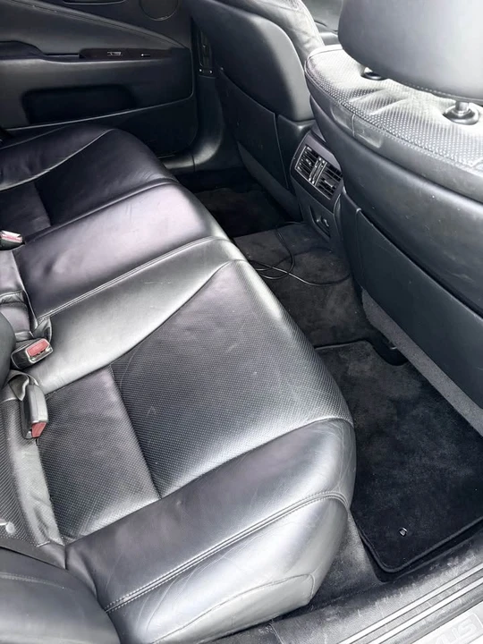 2007 Lexus LS 4th Gen - Image 17 of 18