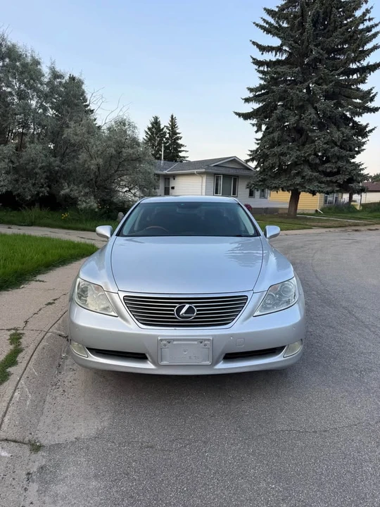 2007 Lexus LS 4th Gen - Image 3 of 9