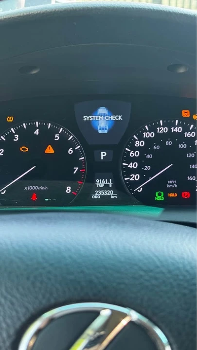 2007 Lexus LS 4th Gen - Image 7 of 10