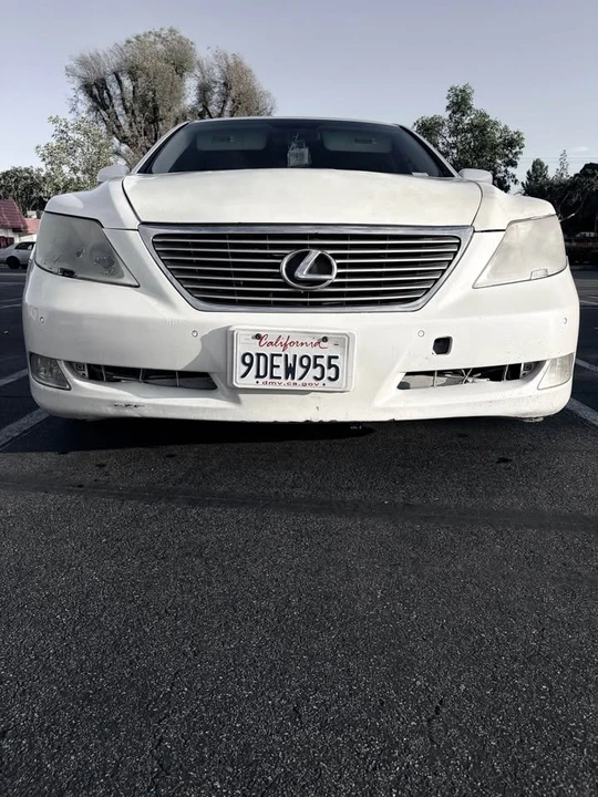2007 Lexus LS 4th Gen - Image 3 of 18