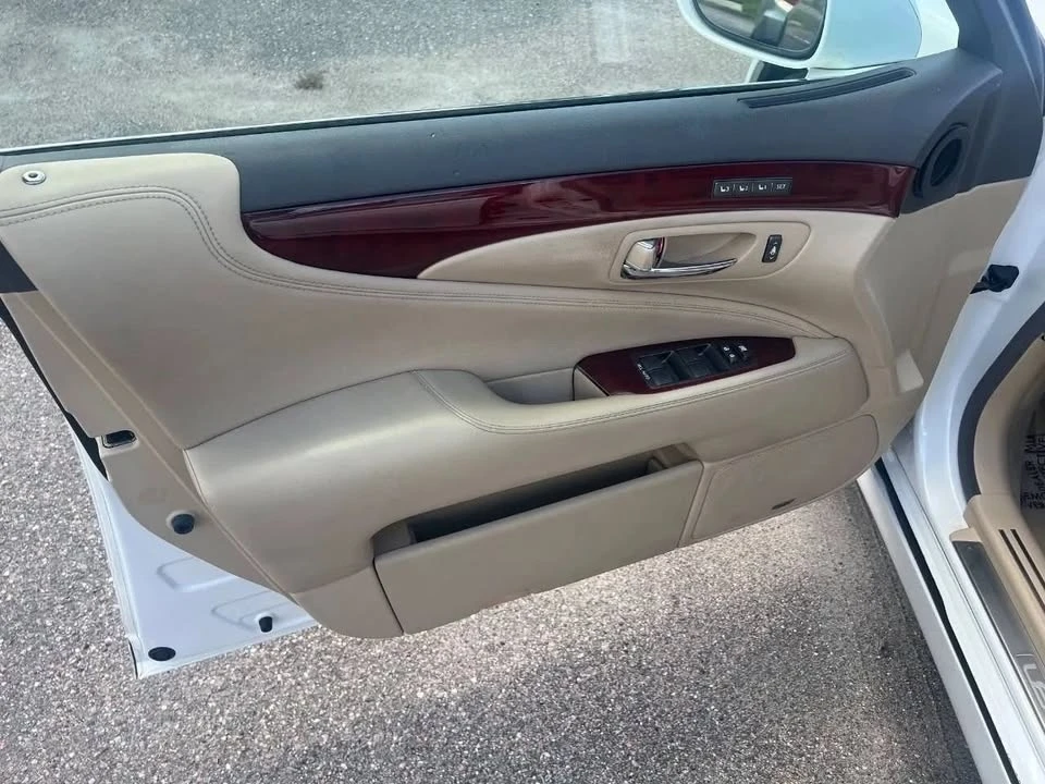 2007 Lexus LS 4th Gen - Image 7 of 20