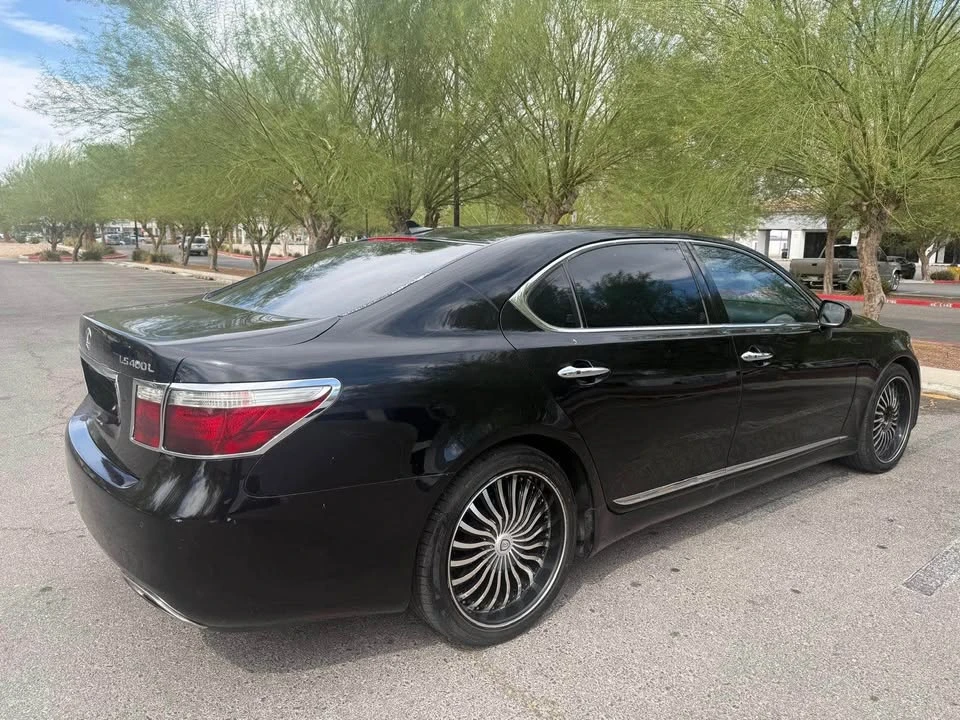 2007 Lexus LS 4th Gen - Image 5 of 10