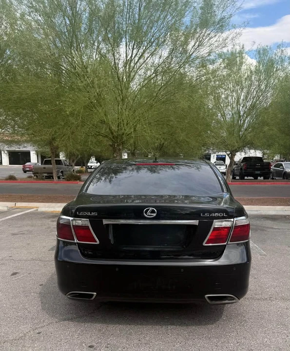 2007 Lexus LS 4th Gen - Image 7 of 10