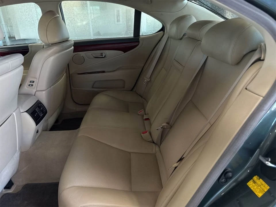2007 Lexus LS 4th Gen - Image 6 of 14