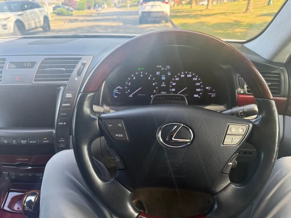 2007 Lexus LS 4th Gen - Image 6 of 7