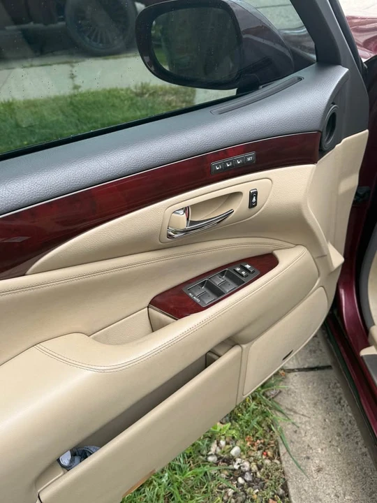 2007 Lexus LS 4th Gen - Image 5 of 10