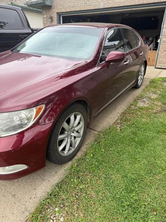 2007 Lexus LS 4th Gen - Image 10 of 10