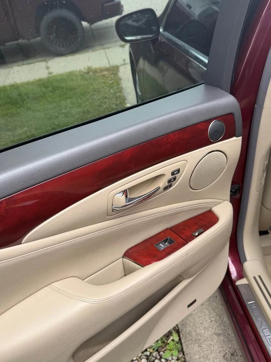 2007 Lexus LS 4th Gen - Image 4 of 10