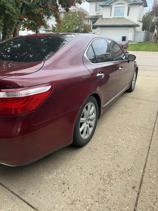 2007 Lexus LS 4th Gen - Image 8 of 10