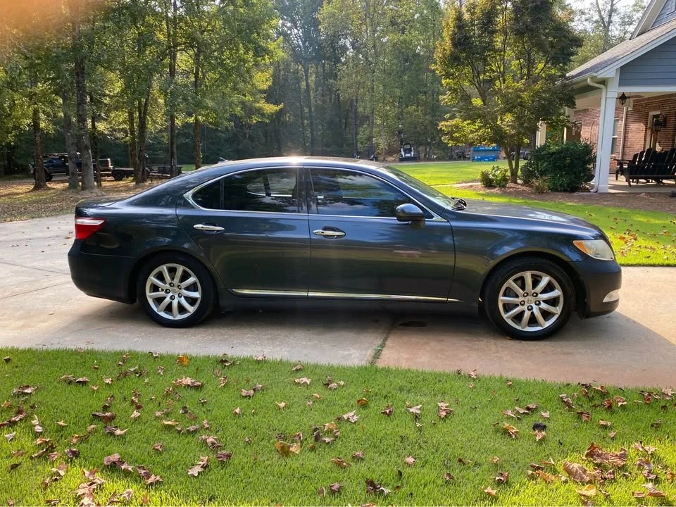 2007 Lexus LS 4th Gen - Image 4 of 9