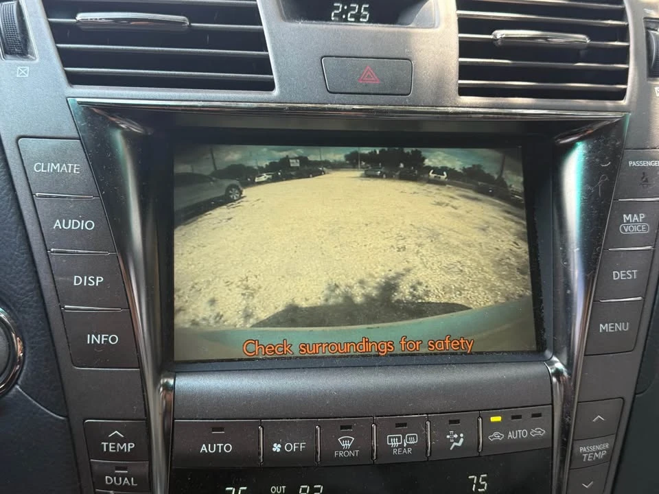 2007 Lexus LS 4th Gen - Image 15 of 19