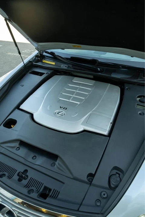 2007 Lexus LS 4th Gen - Image 6 of 10