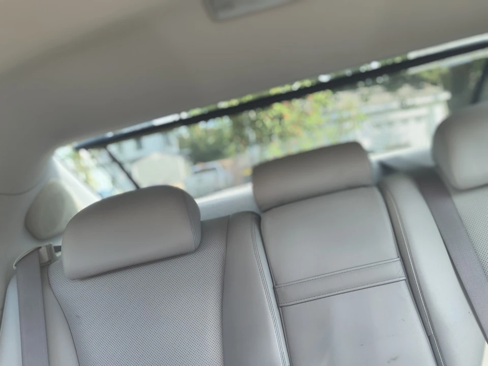 2007 Lexus LS 4th Gen - Image 7 of 7