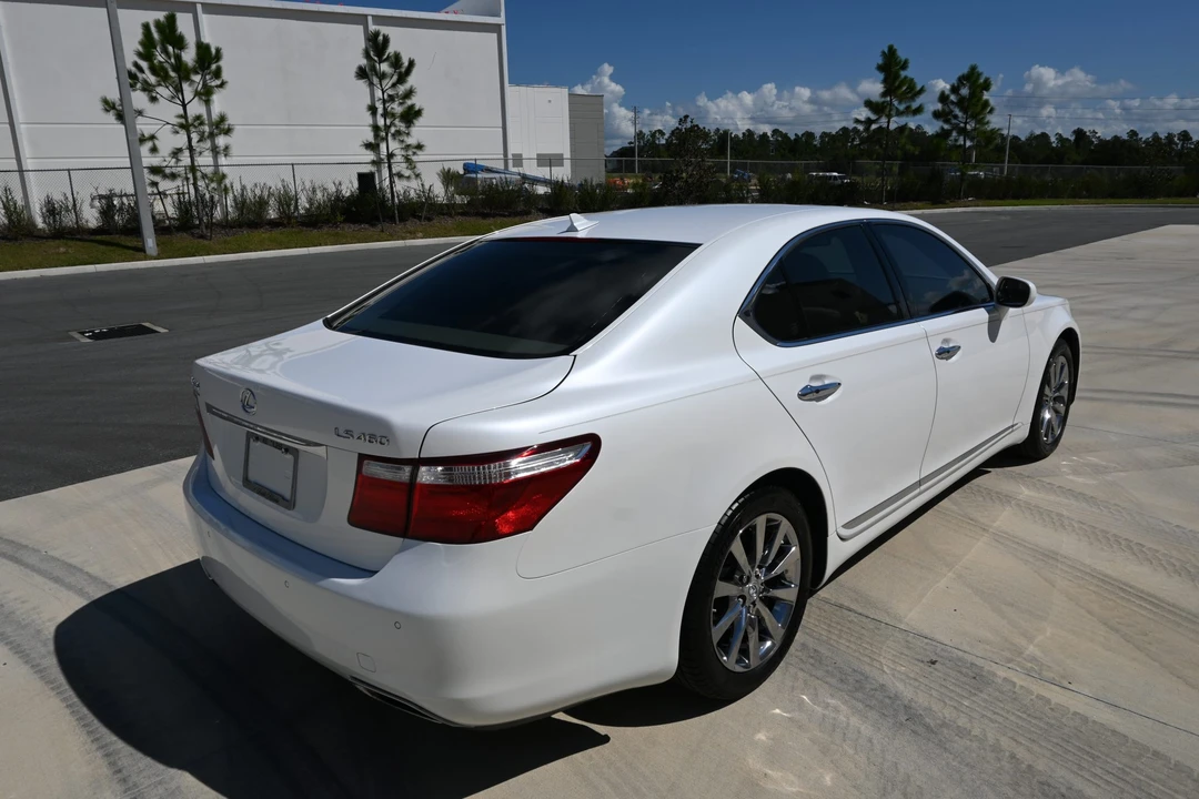 2007 Lexus LS 4th Gen - Image 16 of 31