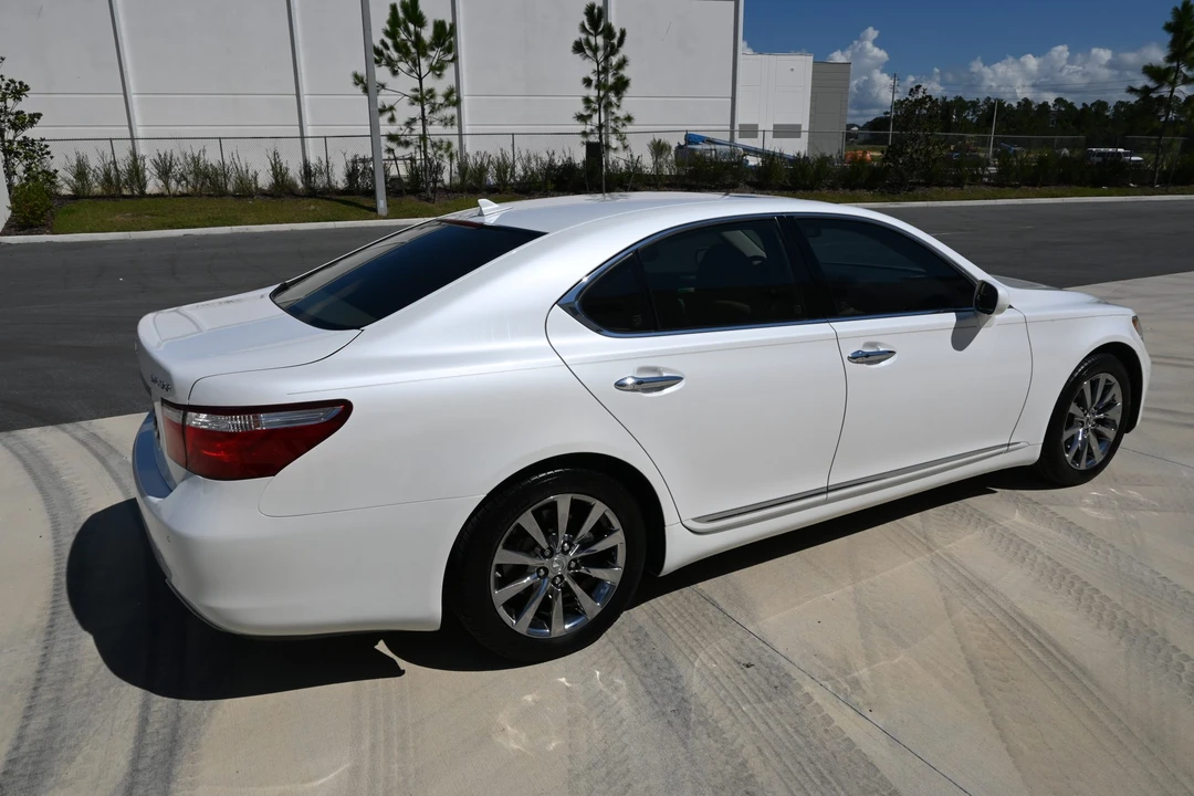 2007 Lexus LS 4th Gen - Image 15 of 31