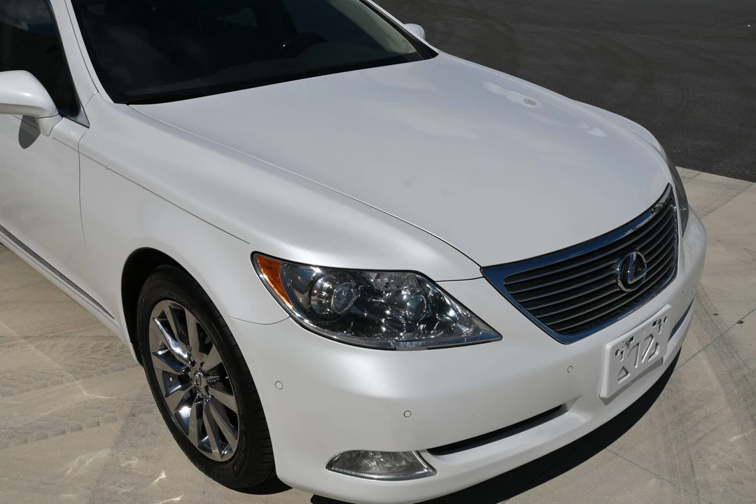 2007 Lexus LS 4th Gen - Image 25 of 31