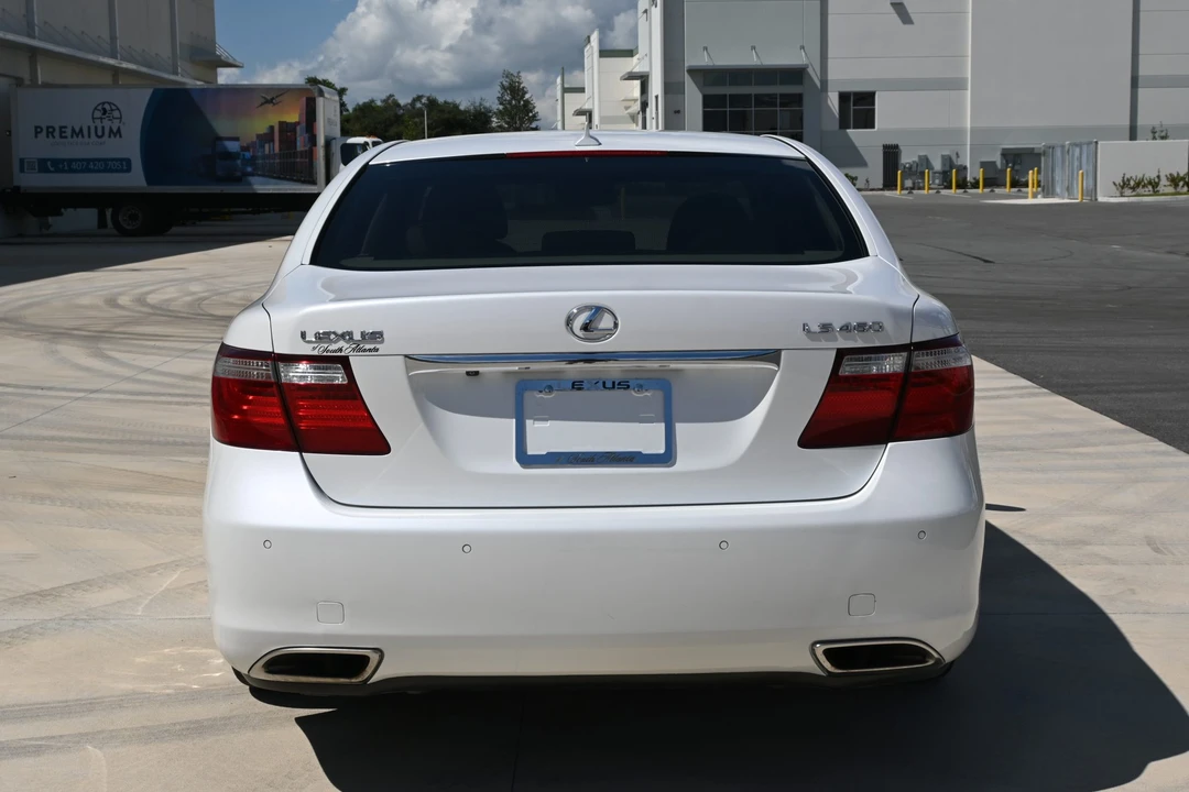 2007 Lexus LS 4th Gen - Image 17 of 31