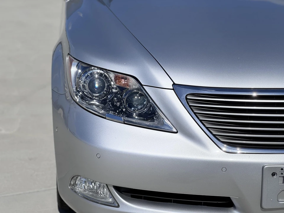 2007 Lexus LS 4th Gen - Image 23 of 31