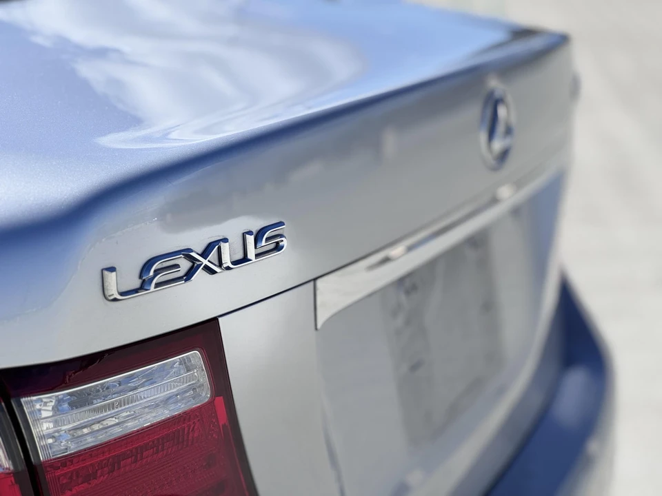 2007 Lexus LS 4th Gen - Image 19 of 31