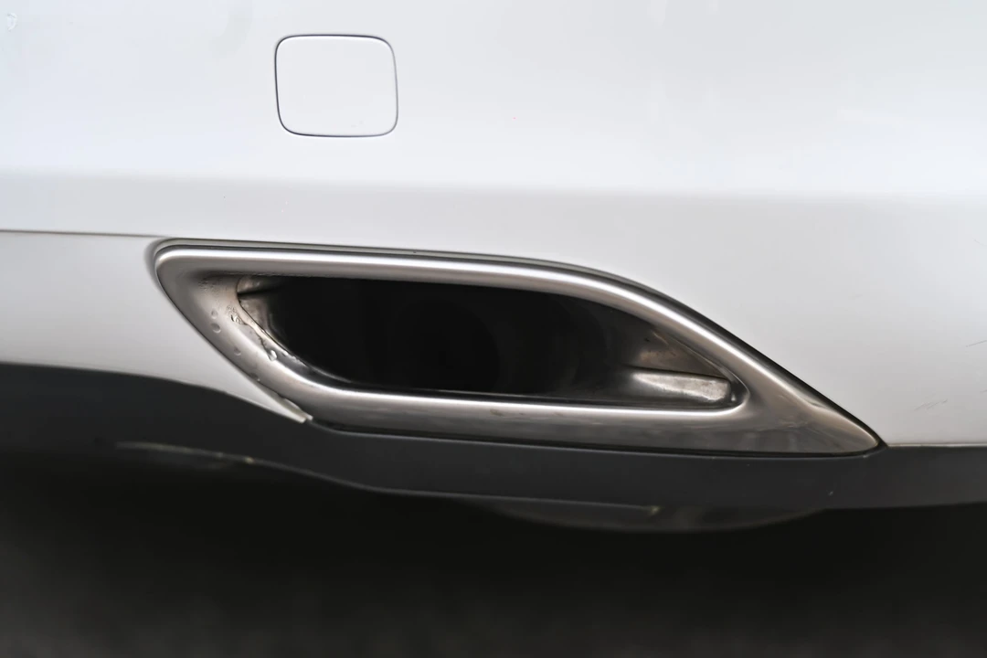 2007 Lexus LS 4th Gen - Image 18 of 31