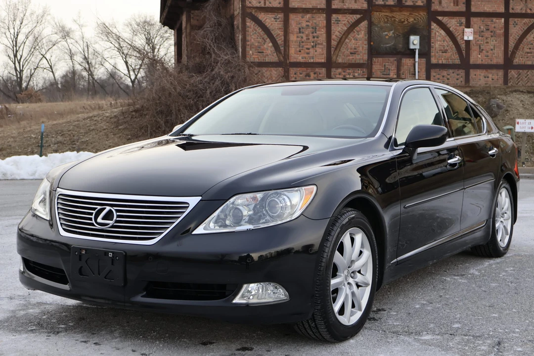 2007 Lexus LS 4th Gen - Image 3 of 31