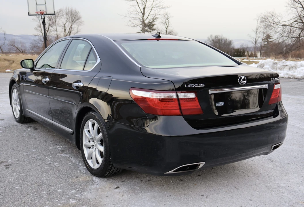 2007 Lexus LS 4th Gen - Image 11 of 31