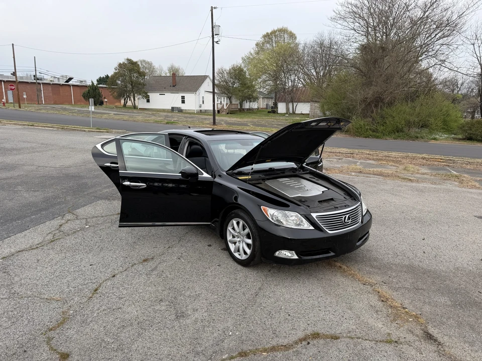 2007 Lexus LS 4th Gen - Image 22 of 31