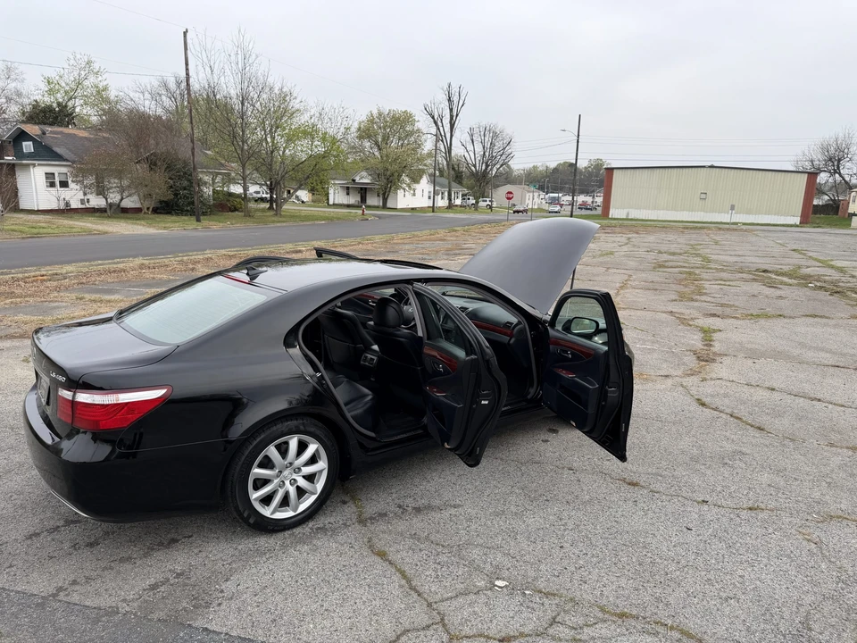 2007 Lexus LS 4th Gen - Image 20 of 31