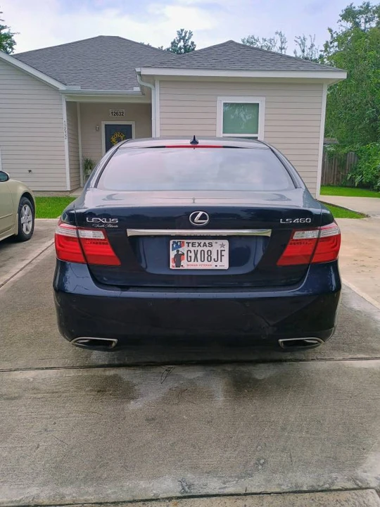 2007 Lexus LS 4th Gen - Image 3 of 24