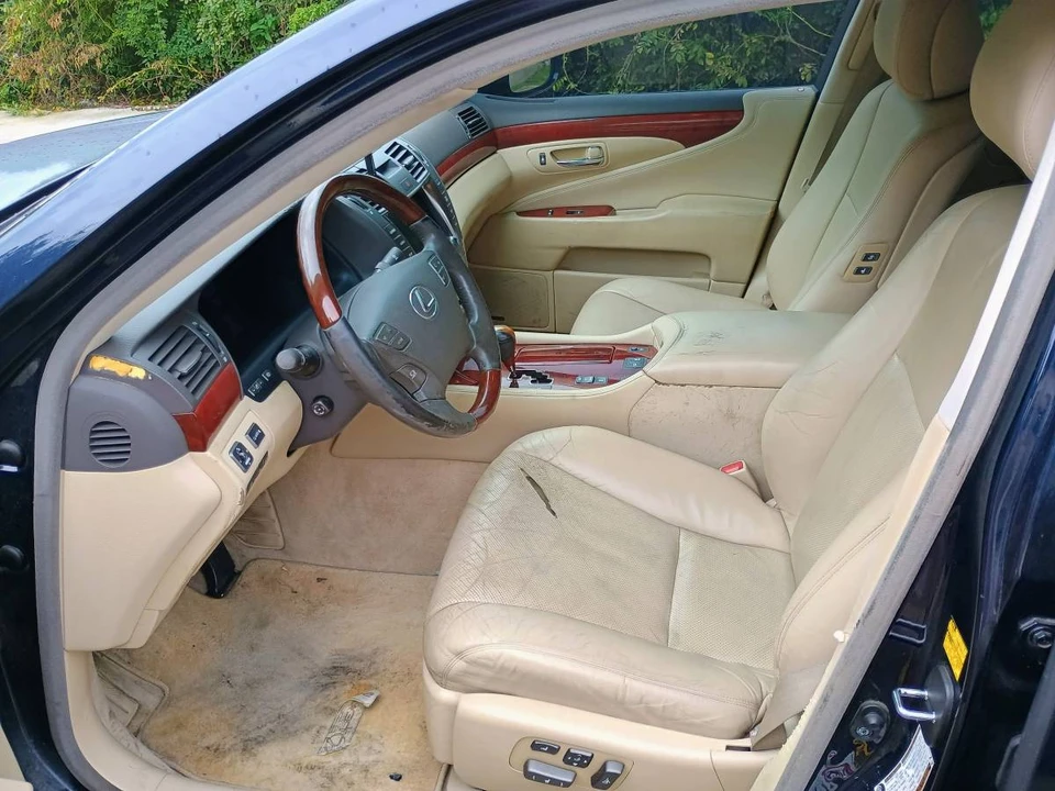 2007 Lexus LS 4th Gen - Image 5 of 24