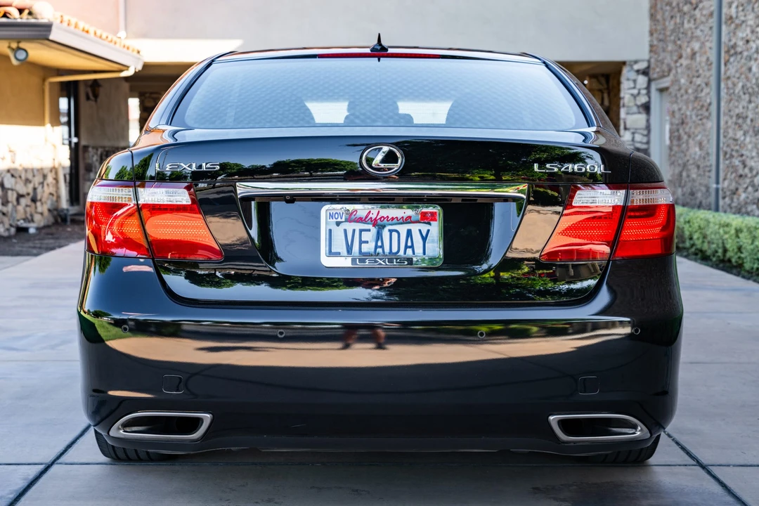 2007 Lexus LS 4th Gen - Image 7 of 31