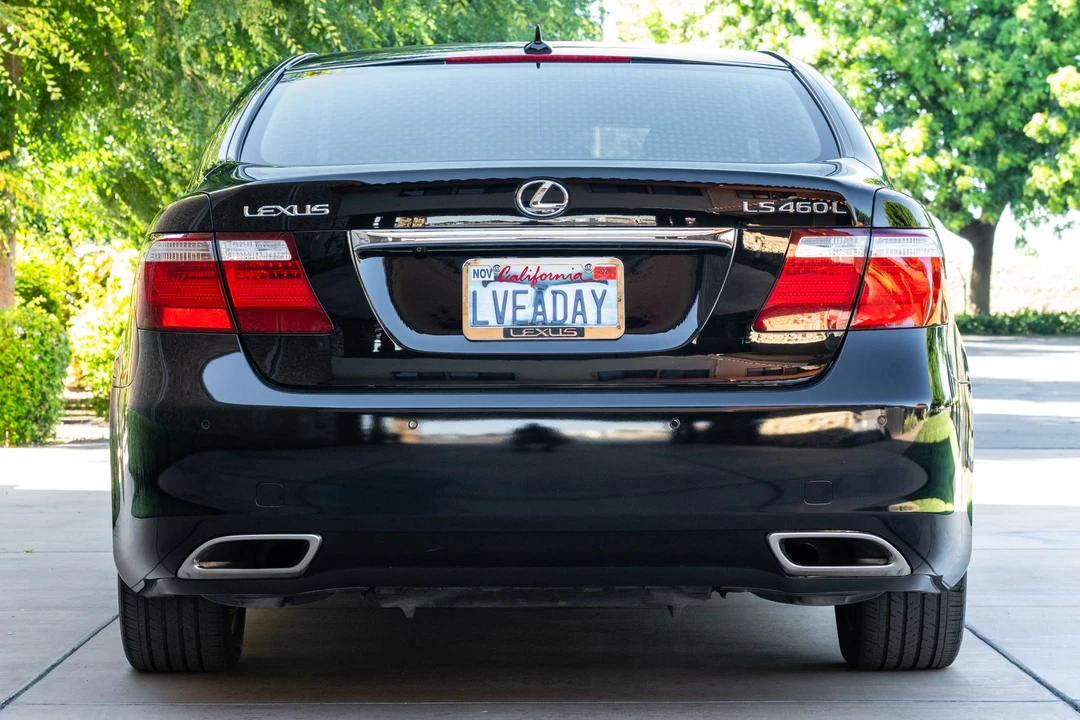 2007 Lexus LS 4th Gen - Image 6 of 31