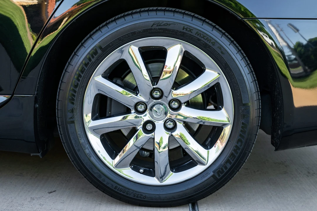 2007 Lexus LS 4th Gen - Image 25 of 31