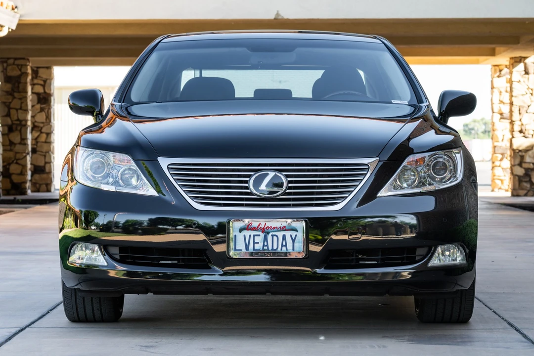 2007 Lexus LS 4th Gen - Image 3 of 31