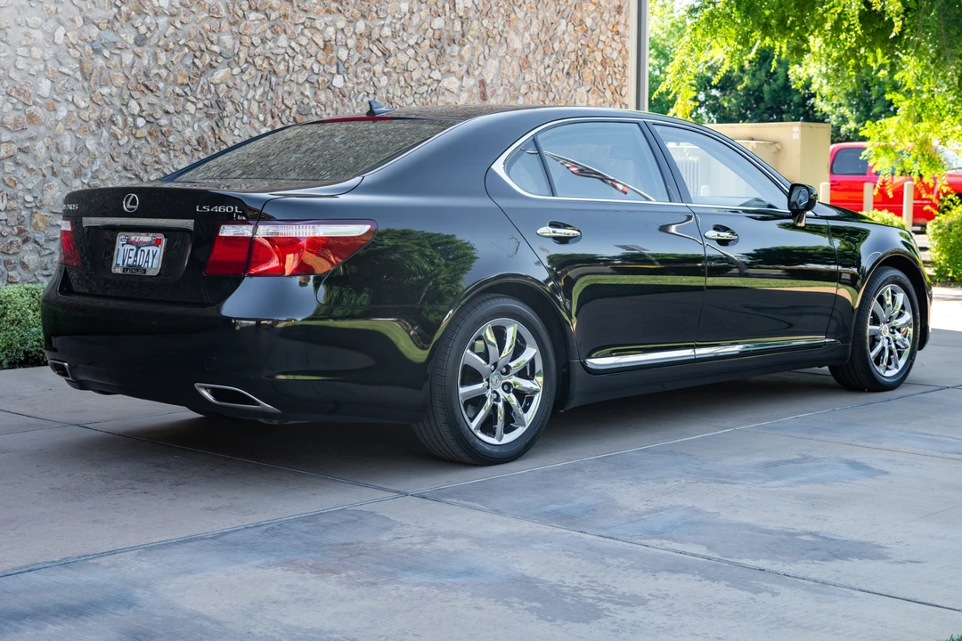 2007 Lexus LS 4th Gen - Image 5 of 31