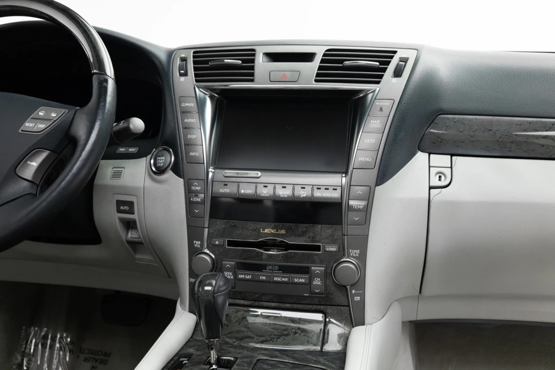 2007 Lexus LS 4th Gen - Image 14 of 21