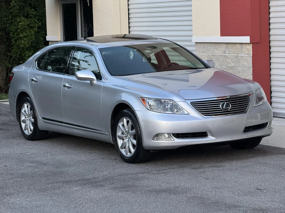 2007 Lexus LS 4th Gen - Image 7 of 31