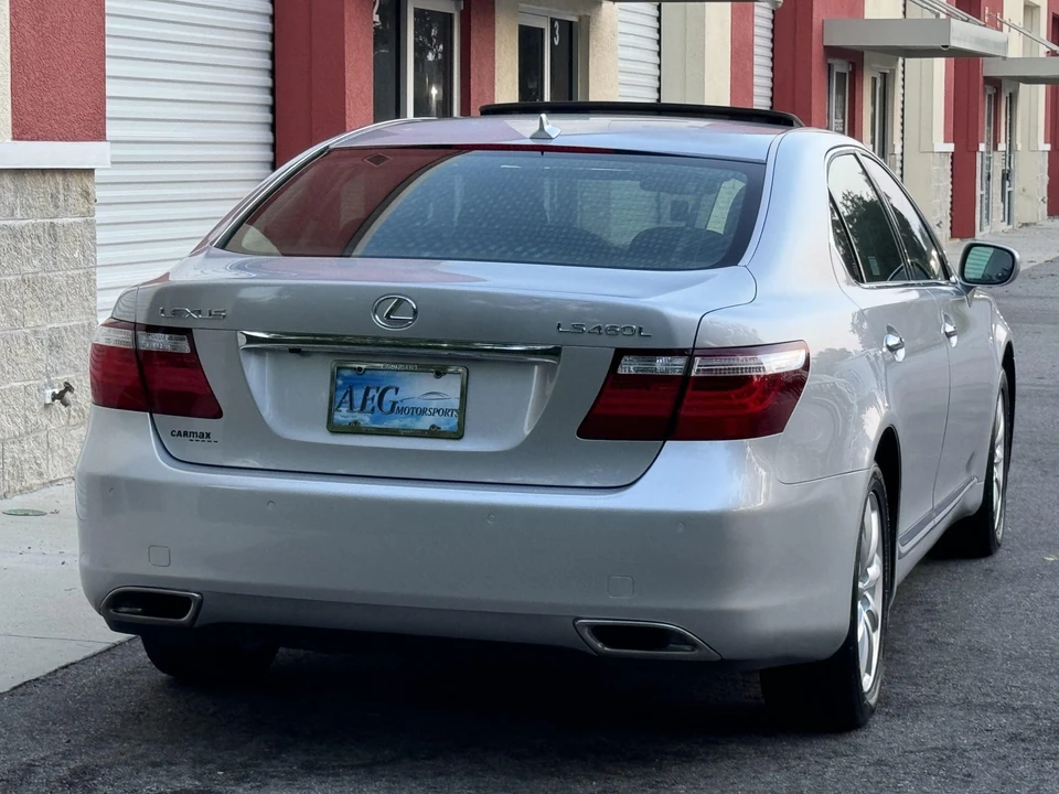 2007 Lexus LS 4th Gen - Image 15 of 31
