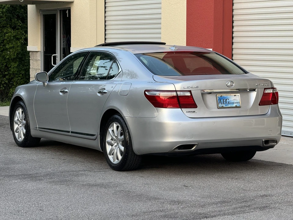 2007 Lexus LS 4th Gen - Image 22 of 31
