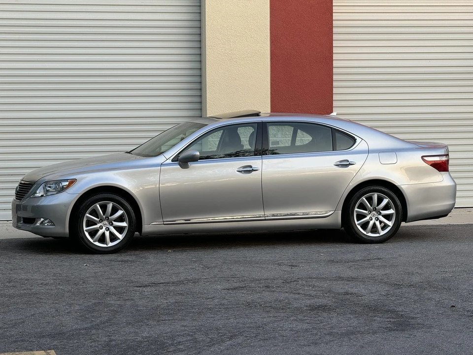 2007 Lexus LS 4th Gen - Image 31 of 31