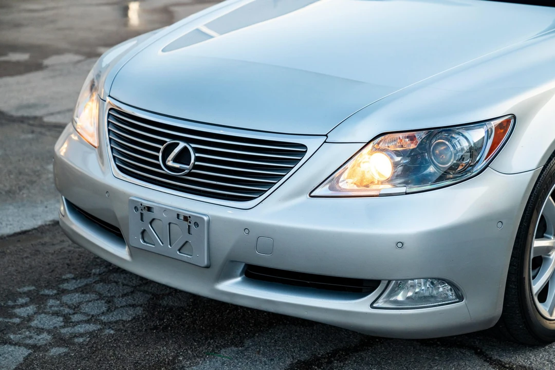 2007 Lexus LS 4th Gen - Image 27 of 31