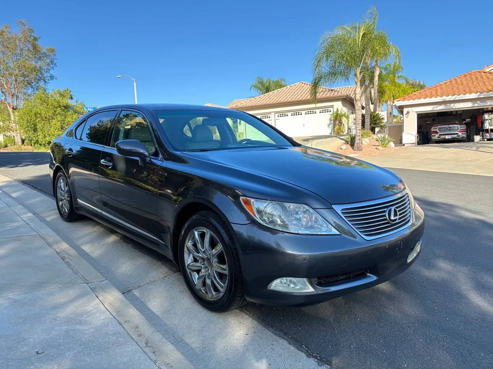 2007 Lexus LS 4th Gen - Image 5 of 22