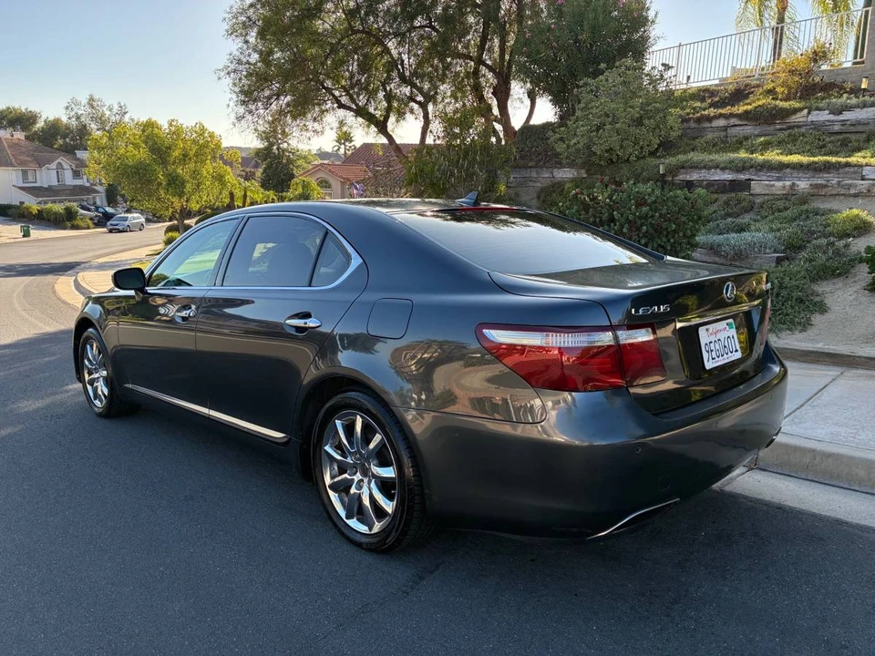 2007 Lexus LS 4th Gen - Image 3 of 22