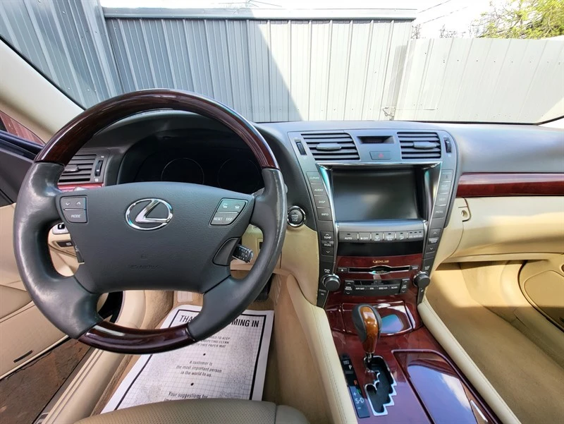 2007 Lexus LS 4th Gen - Image 14 of 14