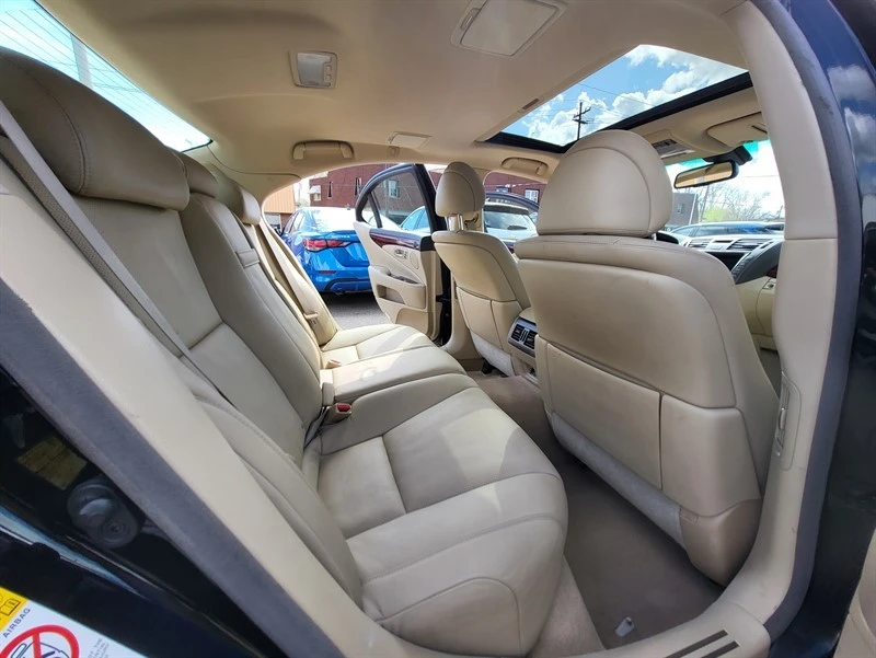2007 Lexus LS 4th Gen - Image 11 of 14