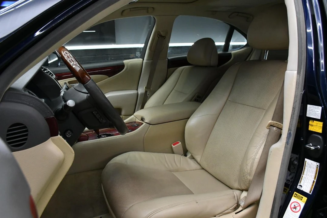 2007 Lexus LS 4th Gen - Image 18 of 21